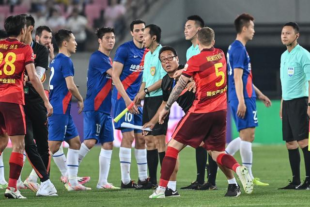 定南赣联以2-1战胜大连鲲城，达西埃尔双响领衔